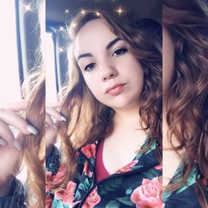 Meet your Posher, Candice